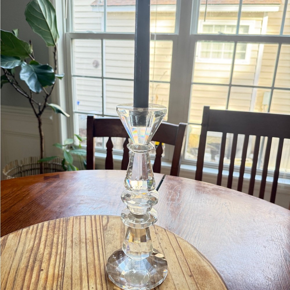 Elegant Crystal Candle Holder